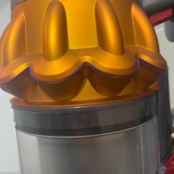 Dyson V15 Beni Çok Üzdü