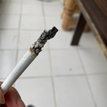 Marlboro Touch Blue Yabancı Cisim