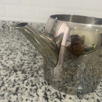 Korkmaz Mutfak Eşyaları Çaydanlık Su Damlatıyor