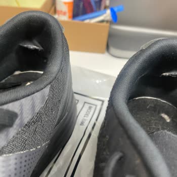 adidas Koray Spor Ürünün Arkasında Durmuyor