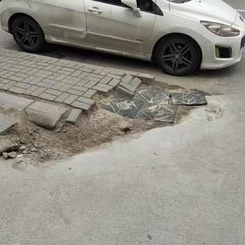 Bayrampaşa Belediyesi Kaldırım Taşı Yapılmasını İstiyoruz