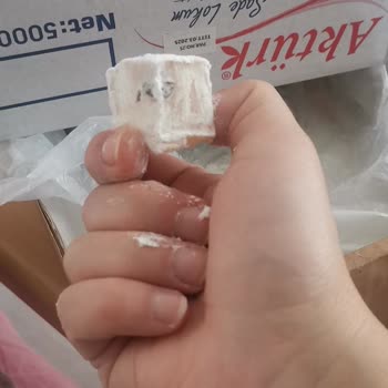 Aktürk Helva Markalı Lokumda Bulunan Yabancı Madde Şikayeti