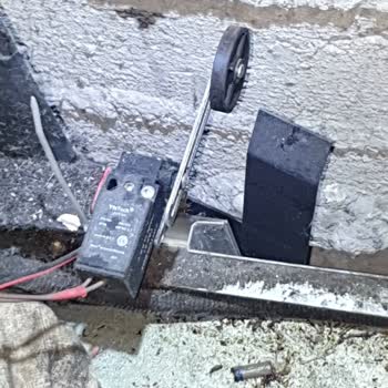 Koyis Lift Asansör Güvenilir Değil