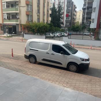 Partner Pişmanlıktır Peugeot Servisi Sattığı Arabaya Sahip Çıkmıyor