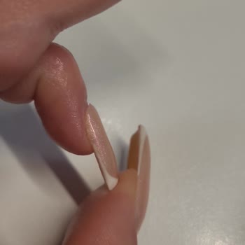 Melike Adıgüzel Güzellik Salonu Üsküdar'da Yaşanan Protez Tırnak Sorunu Ve Müşteri Memnuniyeti