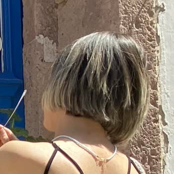 Gümüşlü Saçlar Kuaför Kötü Saç Kesimi