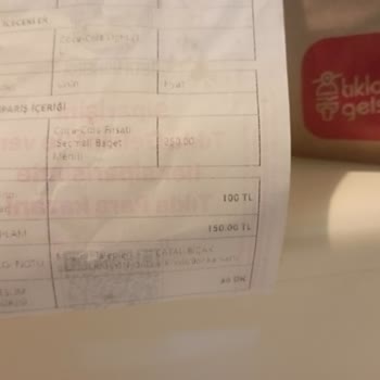 Yemeksepeti Hem Yanlış Sipariş Geldi, Hem De Kimse Yardımcı Olmuyor