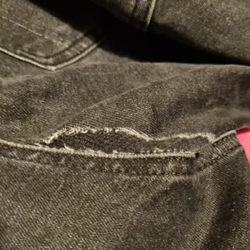 Mavi Marka Kot, Ağ Yerinden Yırtıldı