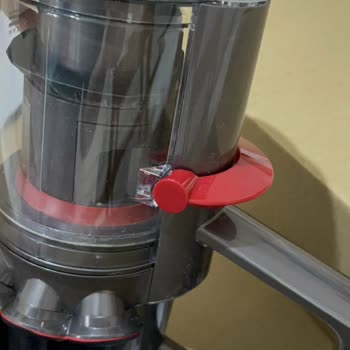 Dyson Hazne Kapağı Kapanmıyor