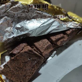 Ülker Küflü Dağılan Kötü Kokulu Çikolata.