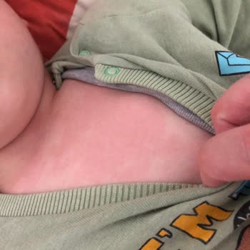 Eyüp Sabri Tuncer Gülsuyu Cildimizi Kıpkırmızı Yaptı.