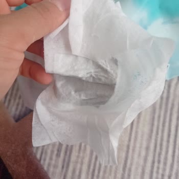 Truva Kozmetik Islak Mendilin İçinden Çıkana Bakın