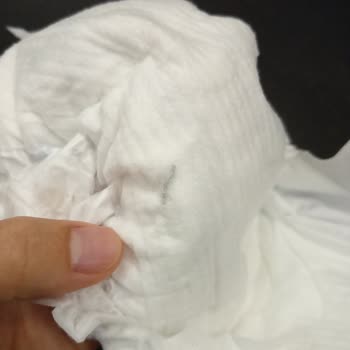 Molfix Bebek Bezi Yabancı Madde