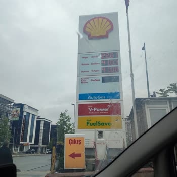 Shell'in Farklı Fiyatlı Tabelası
