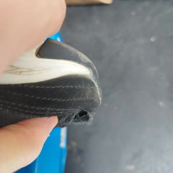 Skechers Ayakkabımda Çok Kısa Sürede Açıklama Oldu