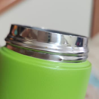 Rainbow Karaca Termos Paslandı