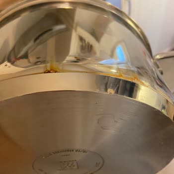 Enplus Kalite Vaadiyle Alınan Paslanan Tencereler Ve İlgisiz Servis