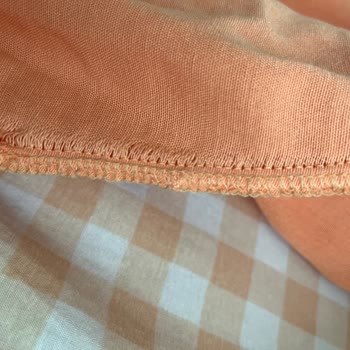 Seden Triko Kıyafet Rengi Solma Dikiş Atma Ve Tülerme!