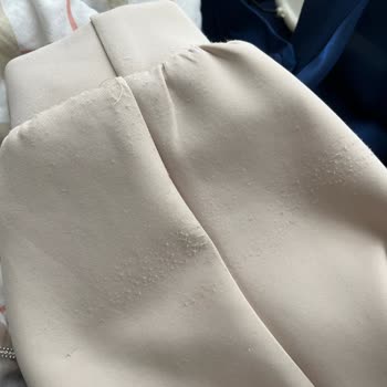 Seden Triko Kıyafet Rengi Solma Dikiş Atma Ve Tülerme!