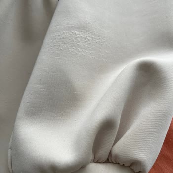 Seden Triko Kıyafet Rengi Solma Dikiş Atma Ve Tülerme!