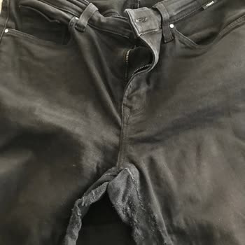 Mavi Marka Ağı Yırtılan Molly Model Kot