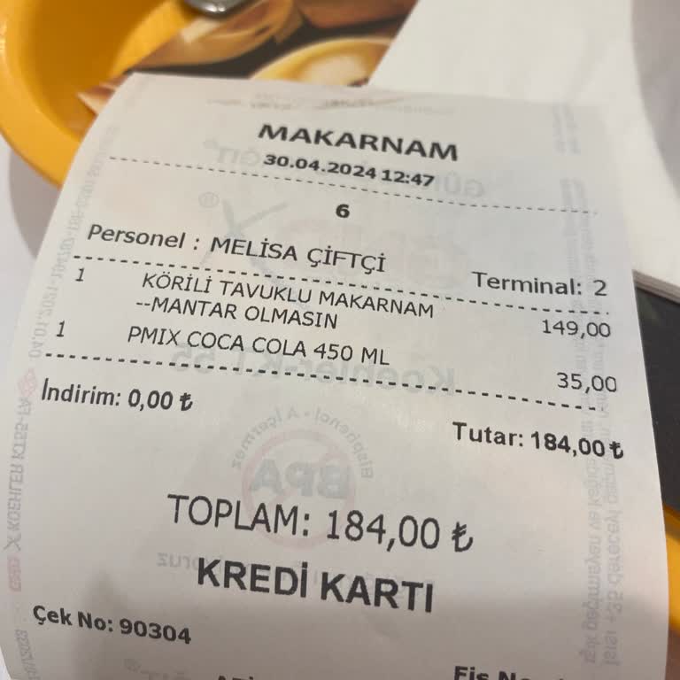 Makarnam Saygısız Ve Üslupsuz Çalışanı