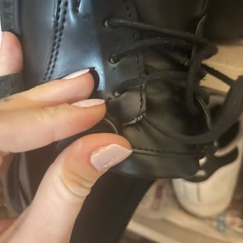 Nişantaşı Shoes Kalitesiz Ürün, İade Kabulünün Yapılmaması