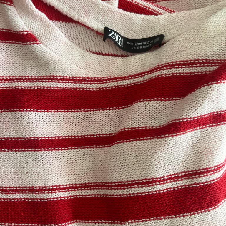 Zara Color-Bleeding Tricot Complaint - Fashion Faux Pas & Exchange Denial