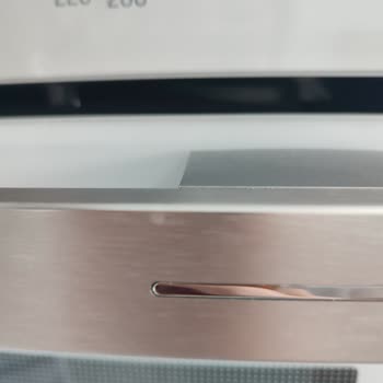 Arçelik Fırın Kolunda Renk Atması