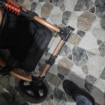 Joell Bebek Arabası Kalitesizliği