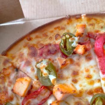 GetirYemek Little Caesars'dan Kuru Pizza Hayal Kırıklığı