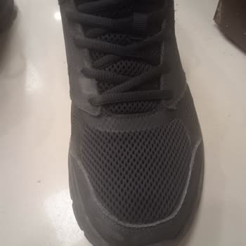 Skechers Ayakkabı Sorunu Var!