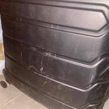 AJet (Anadolu Jet) Ankara-Şırnak Uçuşunda Valizim Hasar Gördü