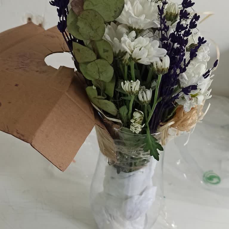 Tazecicek.com Çiçeğimi Adresine Teslim Etmedi Ve Çiçekler Çok Kötüydü