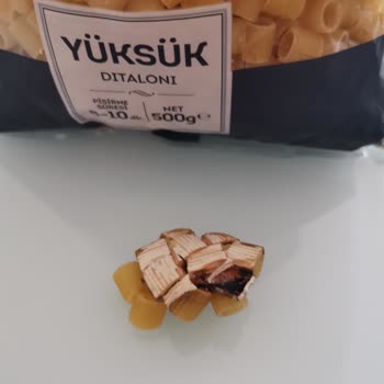 Mutlu Makarnanın İçinden Değişik Sorunlu Makarnalar Çıktı