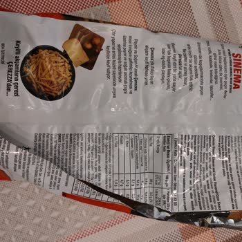 Çerezza İçinden Böcek Çıktı...