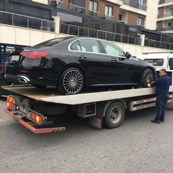 Mercedes Sıfır Araba Alalı 5 Dakika Oldu Yolda Kaldım