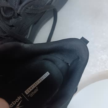 Reebok Kalite Beklentisi Karşılanmadı: Spor Ayakkabı Hayal Kırıklığı