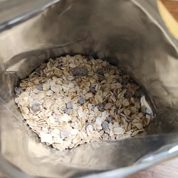Eti Gıda Yer Fıstıklı Ve Hurmalı Müsli Pişmanlığı