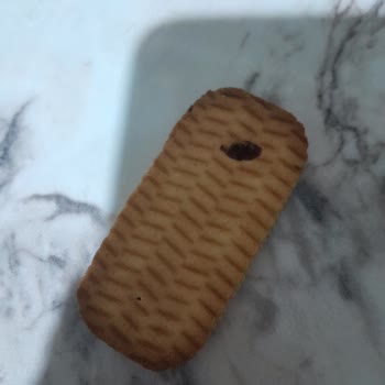 Eti Gıda Finger Bisküvi De Bir Tuhaflık Var