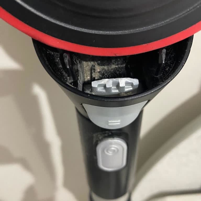 Bosch Unlimited 7 Serisi Süpürge Kronik Mandal Sorunu