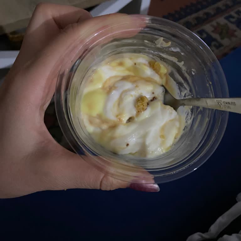 Coffee de Madrid Bana Bozuk Ve Ekşimiş Ürün Satıldı