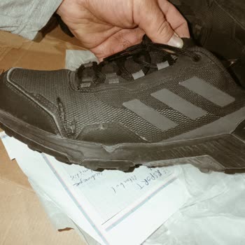 Intersport 4 Ayda Patlayan Ayakkabı Mı Olur?