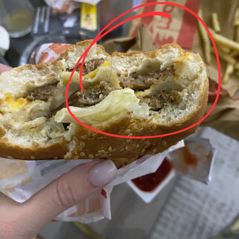 Getir Burger King Sipariş Soğuk Gelmesi Üstüne Saç Çıkması