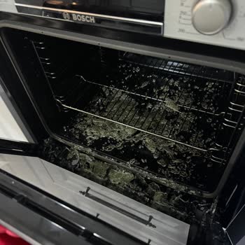 Bosch Fırın Camı Patladı