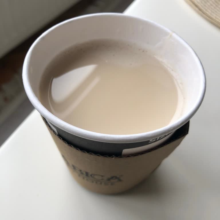 Arabica Coffee House Ankara Yenimahalle'de Alınan Flat White Kahve Deneyimi