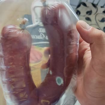 Maret Sucuk Küflü Çıktı