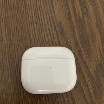 Apple Store Airpods Ses Şikayeti