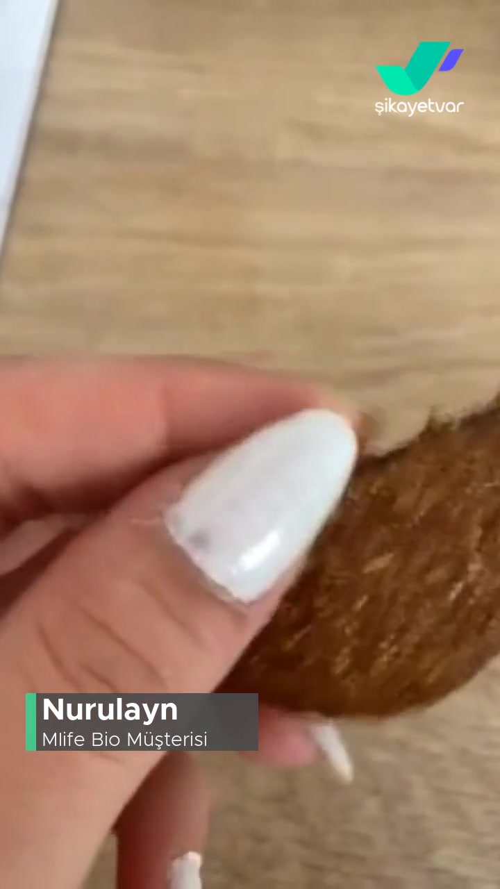 Mlife Bio İncir Cipsin İçinde Tüye Benzeyen Şeyler Çıktı! videonun kapak resmi