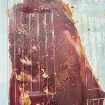 Şahin Sucukları Vakumlu Paketli Pastırmada Bozulma Problemi